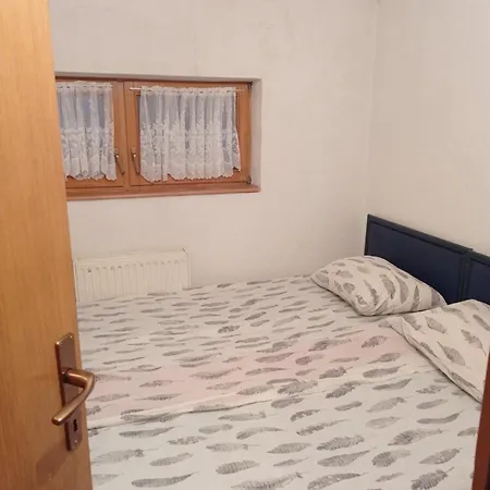 Apartament Medo